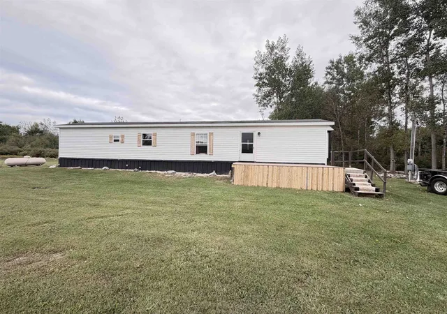 Photo 1 of Single family home for sale at 5555 S Bard Rds, Beaverton, MI 48612 | MLS# 50222190 | Listing updated on 2026-10-23