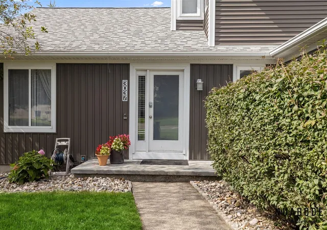 Photo 4 of Single family home for sale at 3037 Bluewater Ln, Grandville, MI 49418 | MLS# 70555914 | Listing updated on 2026-09-10