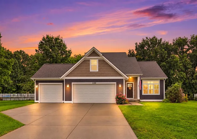 Photo 1 of Single family home for sale at 1708 Signal Point Cir, Allegan, MI 49010 | MLS# 70562260 | Listing updated on 2026-10-07