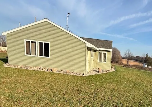 Photo 3 of Single family home for sale at 1637 N State Rd, Ionia, MI 48846 | MLS# 70558505 | Listing updated on 2026-09-25