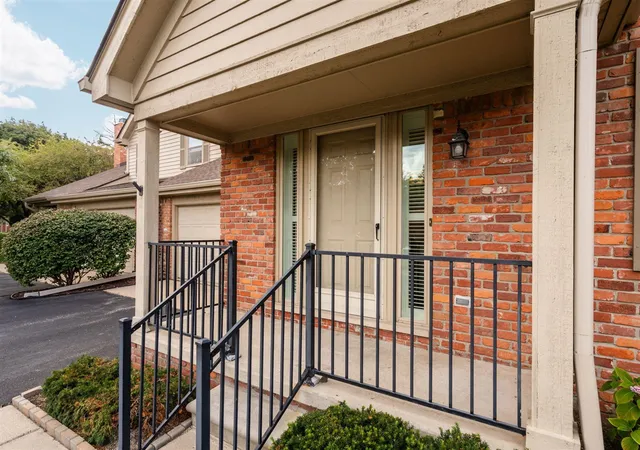 Photo 2 of Condo for sale at 10 Oxford Ct, Dearborn, MI 48124 | MLS# 70555635 | Listing updated on 2026-10-08
