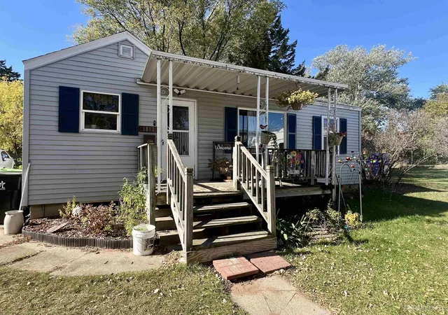 Photo 1 of Single family home for sale at 1813 14th Street, Menominee, MI 49858 | MLS# 50224661 | Listing updated on 2026-10-12