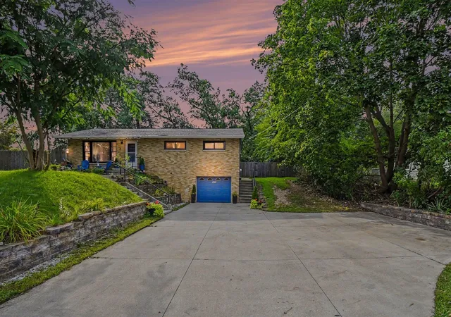 Photo 1 of Single family home for sale at 3895 Burlingame Ave, Wyoming, MI 49509 | MLS# 70557593 | Listing updated on 2026-09-10