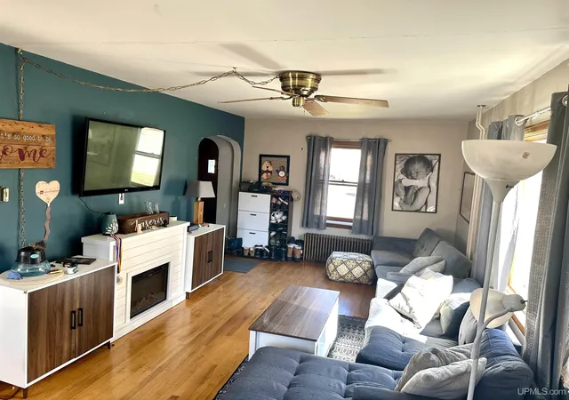 Photo 3 of Single family home for sale at 307 Tobin St, Negaunee, MI 49866 | MLS# 50221615 | Listing updated on 2026-10-08