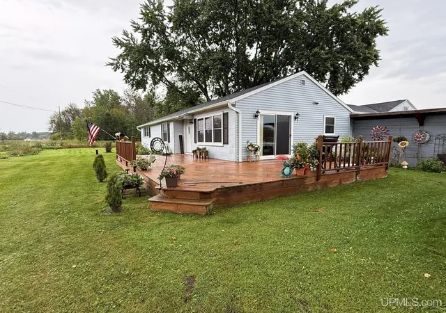 Photo 2 of Single family home for sale at N9276 Highway 47, Black Creek, WI 54106 | MLS# 50221209 | Listing updated on 2026-09-09