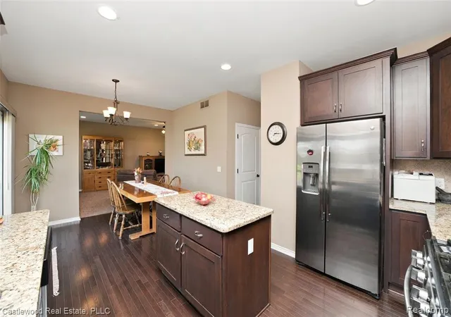 Photo 4 of Single family home for sale at 5616 Jada Dr, Highland, MI 48356 2076 | MLS# 61024172 | Listing updated on 2026-10-10