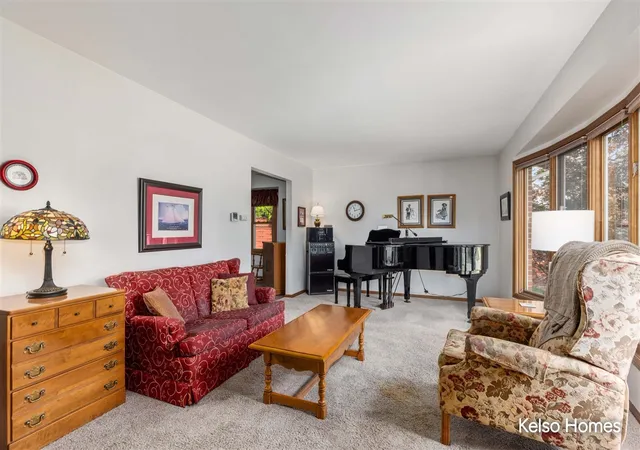 Photo 3 of Single family home for sale at 1704 Millbank St, Grand Rapids, MI 49508 | MLS# 70556815 | Listing updated on 2026-09-16