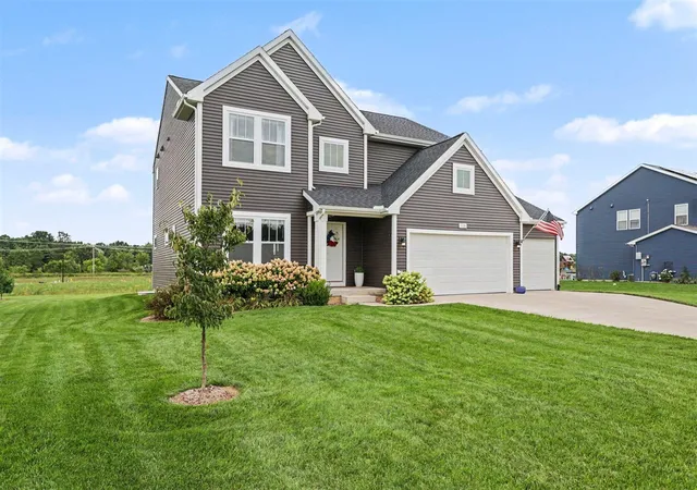 Photo 2 of Sale Pending at 5318 Brinson Ln, Kalamazoo, MI 49009 | MLS# 70554027 | Listing updated on 2026-09-18