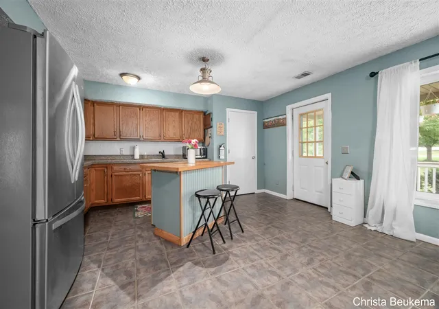 Photo 4 of Sale Pending at 88 E Parmeter Rd, Ionia, MI 48846 | MLS# 70555709 | Listing updated on 2026-09-05