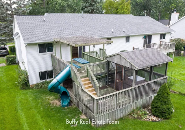 Photo 3 of Multi family home for sale at 1362/1366 Sauter St, Muskegon, MI 49442 | MLS# 70559621 | Listing updated on 2026-10-12
