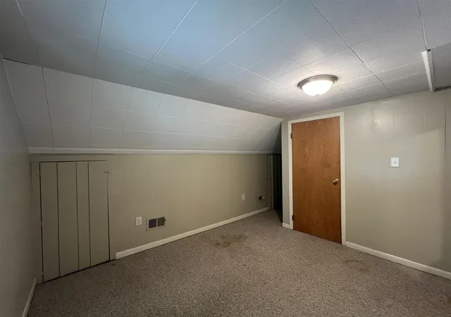Photo 34 of Single family home for sale at 686 Troywood Dr, Troy, MI 48083 | MLS# 70555044 | Listing updated on 2026-09-08