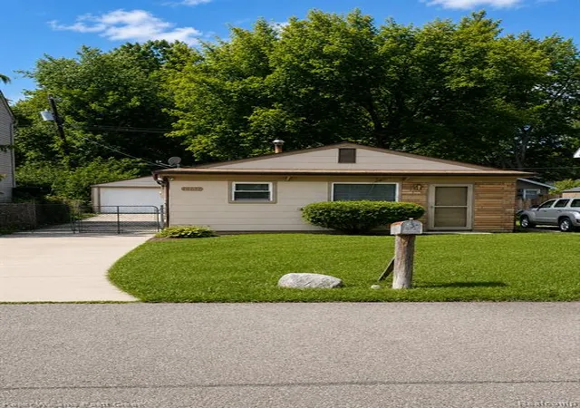 Photo 2 of Single family home for sale at 20077 Negaunee, Redford, MI 48240 1647 | MLS# 61025196 | Listing updated on 2026-09-03