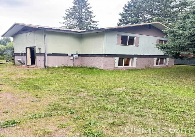 Photo 2 of Single family home for sale at 11541 N Storm Watch Dr, Bessemer, MI 49911 | MLS# 50222632 | Listing updated on 2026-09-22