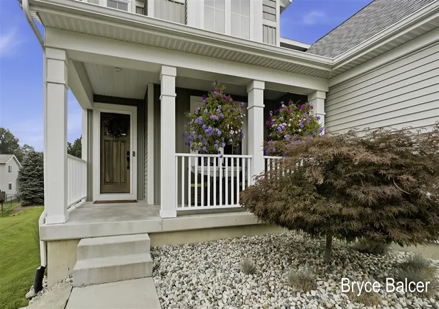Photo 3 of Single family home for sale at 5953 Marblehead Dr, Belmont, MI 49306 | MLS# 70556712 | Listing updated on 2026-09-10