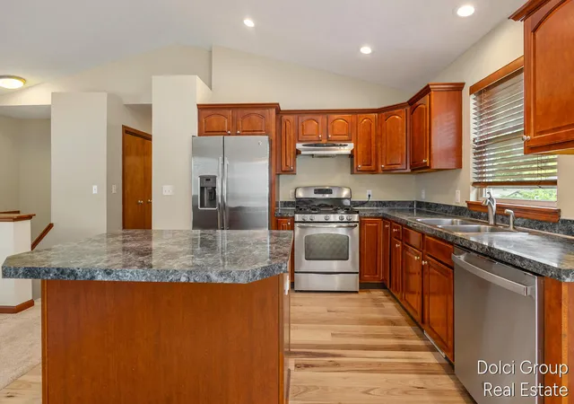 Photo 4 of Sale Pending at 303 Regent St, Kentwood, MI 49548 | MLS# 70555775 | Listing updated on 2026-09-21