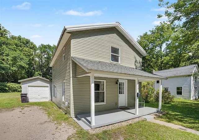 Photo 2 of Single family home for sale at 230 Delano St, Allegan, MI 49010 | MLS# 70555407 | Listing updated on 2026-09-10