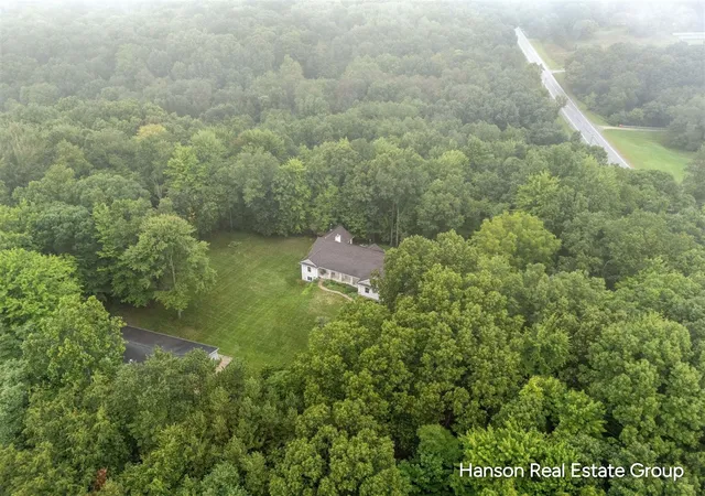 Photo 4 of Sale Pending at 1675 Parnell Ave, Ada, MI 49301 | MLS# 70559433 | Listing updated on 2026-09-30