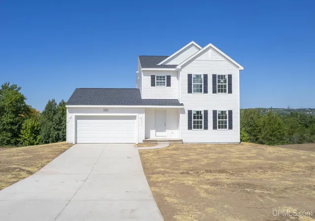 Single family home for sale at 1017 Red Oak Ln, Houghton, MI 49931 | MLS# 50216840