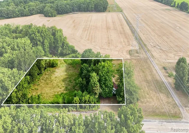 Photo 2 of Sale Pending at 1450 Peet Rd, New Lothrop, MI 48460 | MLS# 61028452 | Listing updated on 2026-09-30