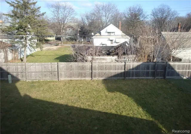 Photo 3 of Single family home for sale at 4814 Wayburn St, Detroit, MI 48224 3294 | MLS# 21469316 | Listing updated on 2026-09-28