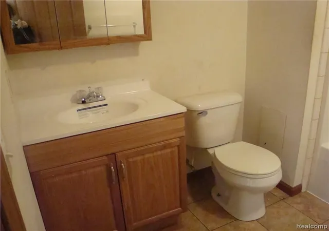 Photo 3 of Single family home for sale at 4814 Wayburn St, Detroit, MI 48224 3294 | MLS# 21469316 | Listing updated on 2026-09-28