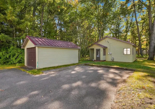 Photo 3 of Single family home for sale at 107 Sunset #Lot: 16 & 1, Cadillac, MI 49601 | MLS# 80074469 | Listing updated on 2026-10-15