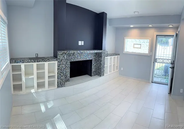 Photo 4 of Sale Pending at 16503 Five Points St, Redford, MI 48240 2409 | MLS# 61025335 | Listing updated on 2026-09-02