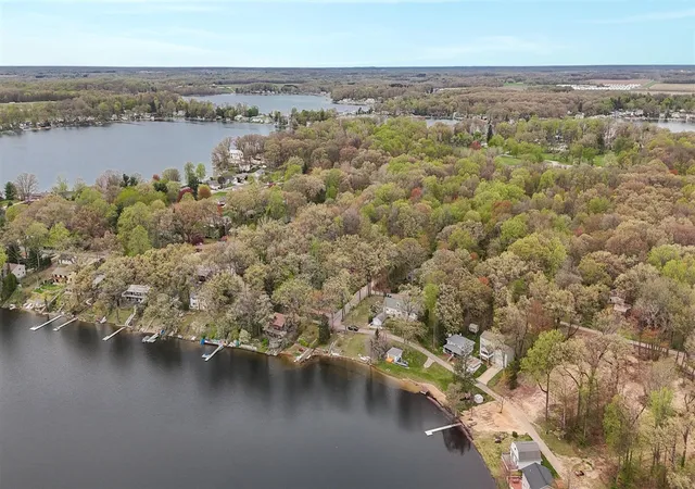 Land for sale at 4 Forest Rd, Dowagiac, MI 49047 | MLS# 70448733