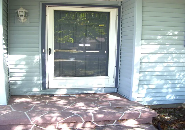 Photo 3 of Sale Pending at 3361 Northway St, Bay City, MI 48706 | MLS# 50223110 | Listing updated on 2026-10-20