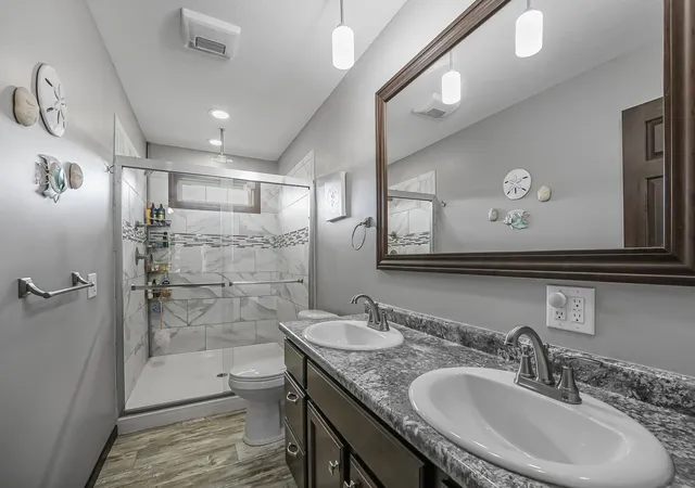 Photo 2 of Single family home for sale at 9850 S Perrins Landing Dr, Traverse City, MI 49684 | MLS# 80072982 | Listing updated on 2026-09-08