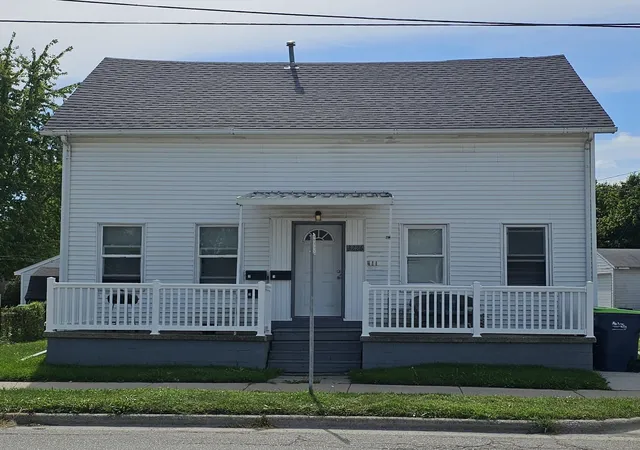 Photo 1 of Multi family home for sale at 3226 N Water St, Bay City, MI 48708 | MLS# 50222329 | Listing updated on 2026-09-21