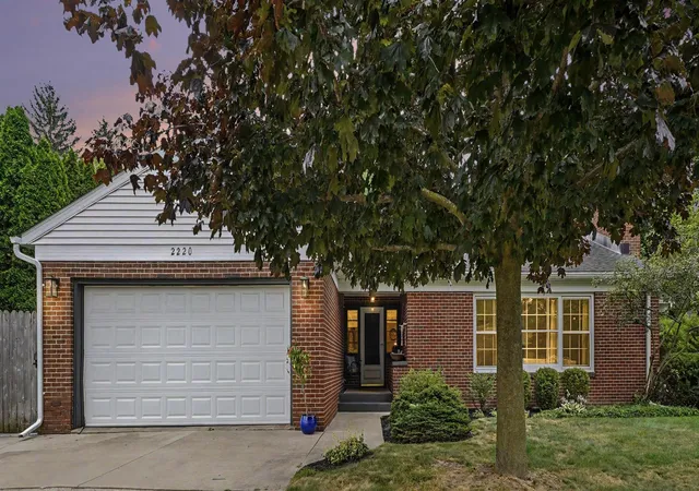Photo 1 of Single family home for sale at 2220 Mckinley Ave St, Bay City, MI 48708 | MLS# 50216044 | Listing updated on 2026-10-22