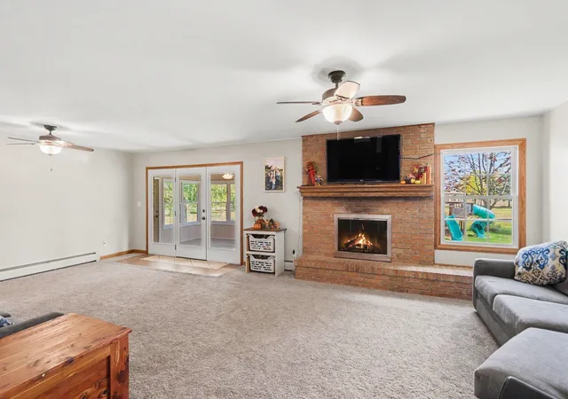 Photo 3 of Sale Pending at 1622 N Jones Rd, Essexville, MI 48732 | MLS# 50224653 | Listing updated on 2026-10-16