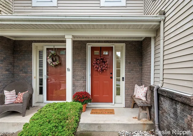 Photo 2 of Sale Pending at 7575 Sierrafield Dr, Byron Center, MI 49315 | MLS# 70559131 | Listing updated on 2026-10-01