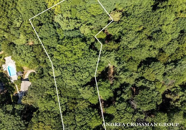 Photo 1 of Land for sale at 110 Park St, Saugatuck, MI 49453 | MLS# 70519736 | Listing updated on 2026-09-08