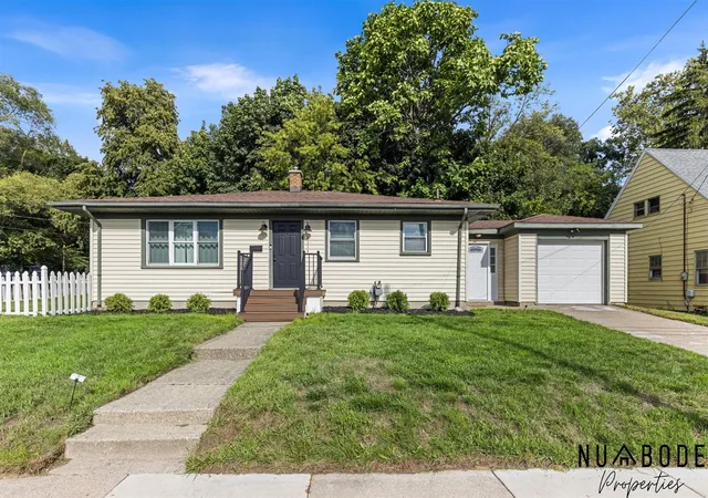 Photo 1 of Sale Pending at 2114 Kalamazoo Ave, Grand Rapids, MI 49507 | MLS# 70555206 | Listing updated on 2026-09-01