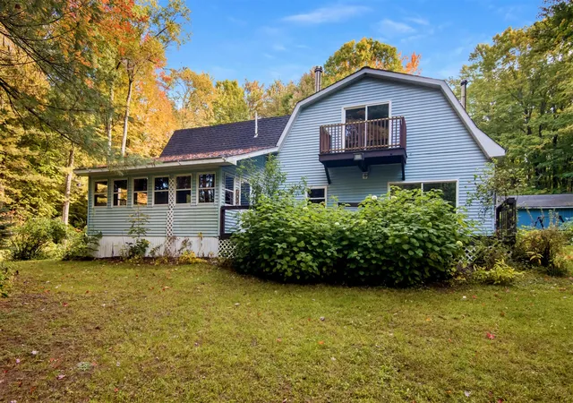 Photo 1 of Single family home for sale at 11781 Downs Dr, Le Roy, MI 49655 | MLS# 70560772 | Listing updated on 2026-10-10