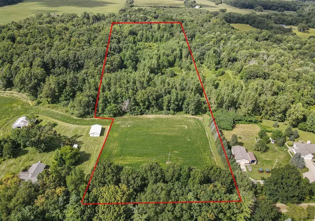 Land for sale at W Bruff Rd, Fowlerville, MI 48836 | MLS# 70556623