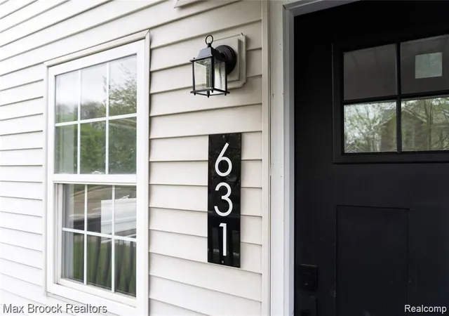 Photo 2 of Single family home for sale at 631 Humphrey Ave, Birmingham, MI 48009 | MLS# 61026313 | Listing updated on 2026-09-24