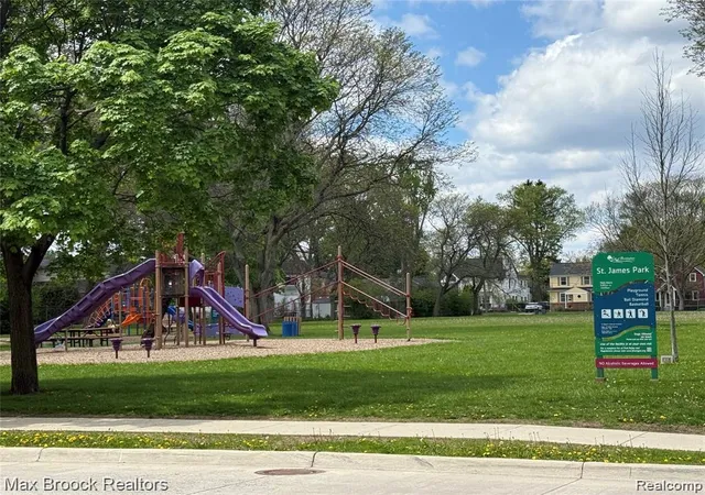 Photo 3 of Single family home for sale at 631 Humphrey Ave, Birmingham, MI 48009 | MLS# 61026313 | Listing updated on 2026-09-24
