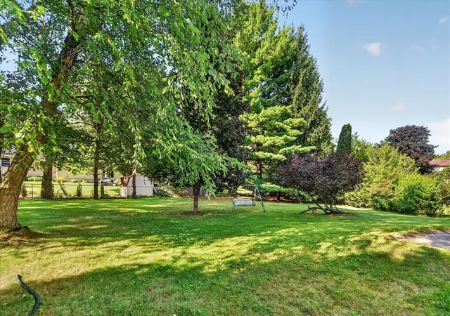 Photo 40 of Single family home for sale at 891 Moss Glen Cir, Haslett, MI 48840 | MLS# 70555210 | Listing updated on 2026-09-27