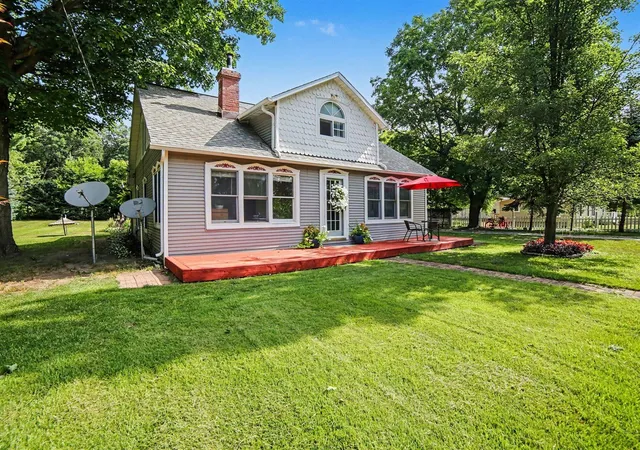 Photo 4 of Single family home for sale at 2620 Middle Lake Rd, Twin Lake, MI 49457 | MLS# 70547110 | Listing updated on 2026-09-11