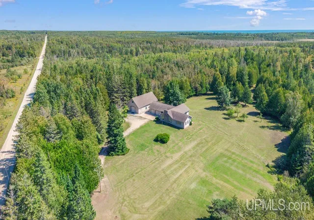Photo 3 of Single family home for sale at 16861 17th Road, Garden, MI 49835 | MLS# 50221070 | Listing updated on 2026-09-08