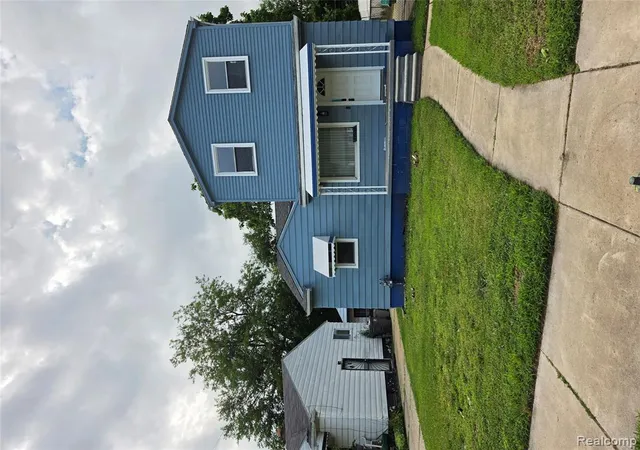 Photo 1 of Single family home for sale at 27129 Kitch St, Inkster, MI 48141 | MLS# 61035288 | Listing updated on 2026-10-02