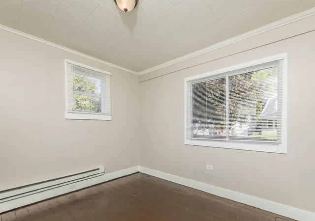 Photo 4 of Single family home for sale at 1122 3rd Street, Grand Rapids, MI 49504 | MLS# 70553634 | Listing updated on 2026-09-11