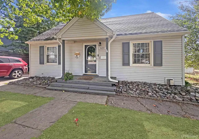 Photo 1 of Single family home for sale at 600 Mather Ave, Ishpeming, MI 49849 | MLS# 50222184 | Listing updated on 2026-10-02