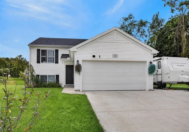 Photo 1 of Single family home for sale at 378 Lotz Ct, Wayland, MI 49348 | MLS# 70555182 | Listing updated on 2026-09-04