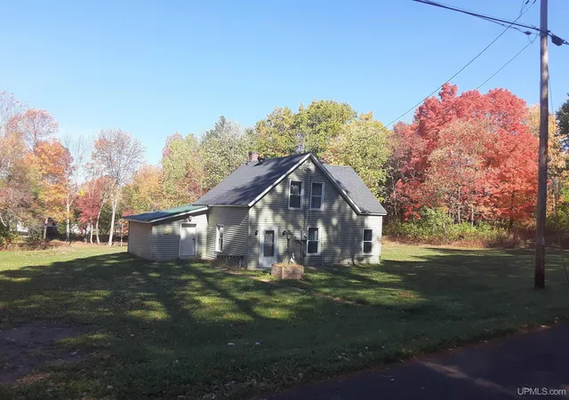 Photo 1 of Single family home for sale at 44 Illinois Ave, Montreal, WI 54550 | MLS# 50223319 | Listing updated on 2026-10-07