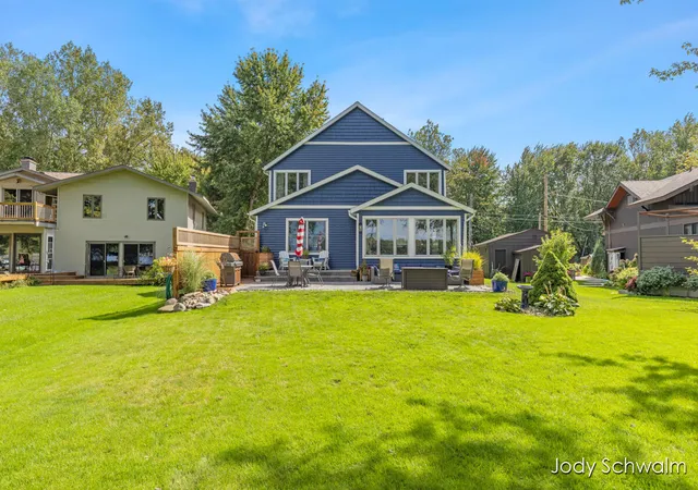 Photo 1 of Single family home for sale at 7121 Hass Dr, Comstock Park, MI 49321 | MLS# 70560623 | Listing updated on 2026-10-27