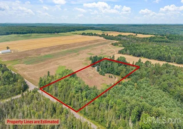 Photo 28 of Single family home for sale at 1970 Woods Rd, Florence, WI 54121 | MLS# 50220760 | Listing updated on 2026-09-03